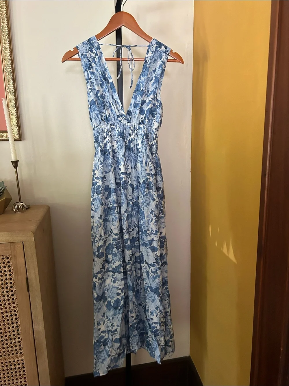 Abercrombie & Fitch Crinkle Shirred Waist Maxi Dress Floral Blue White NEW XS